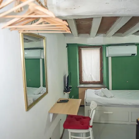 Fuoriporta Affitti Brevi - Monolocale Emanuele 5 Daire *