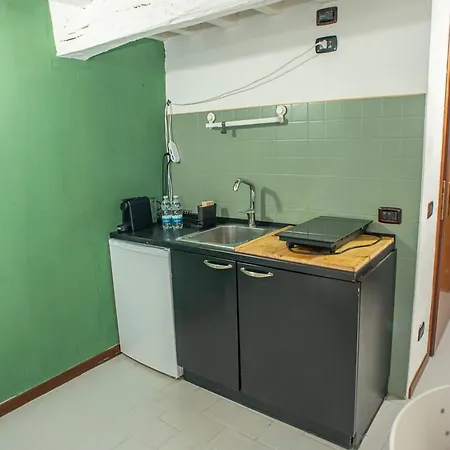 Fuoriporta Affitti Brevi - Monolocale Emanuele 5 Daire *