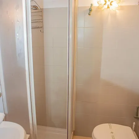 Daire Fuoriporta Affitti Brevi - Monolocale Emanuele 5 *